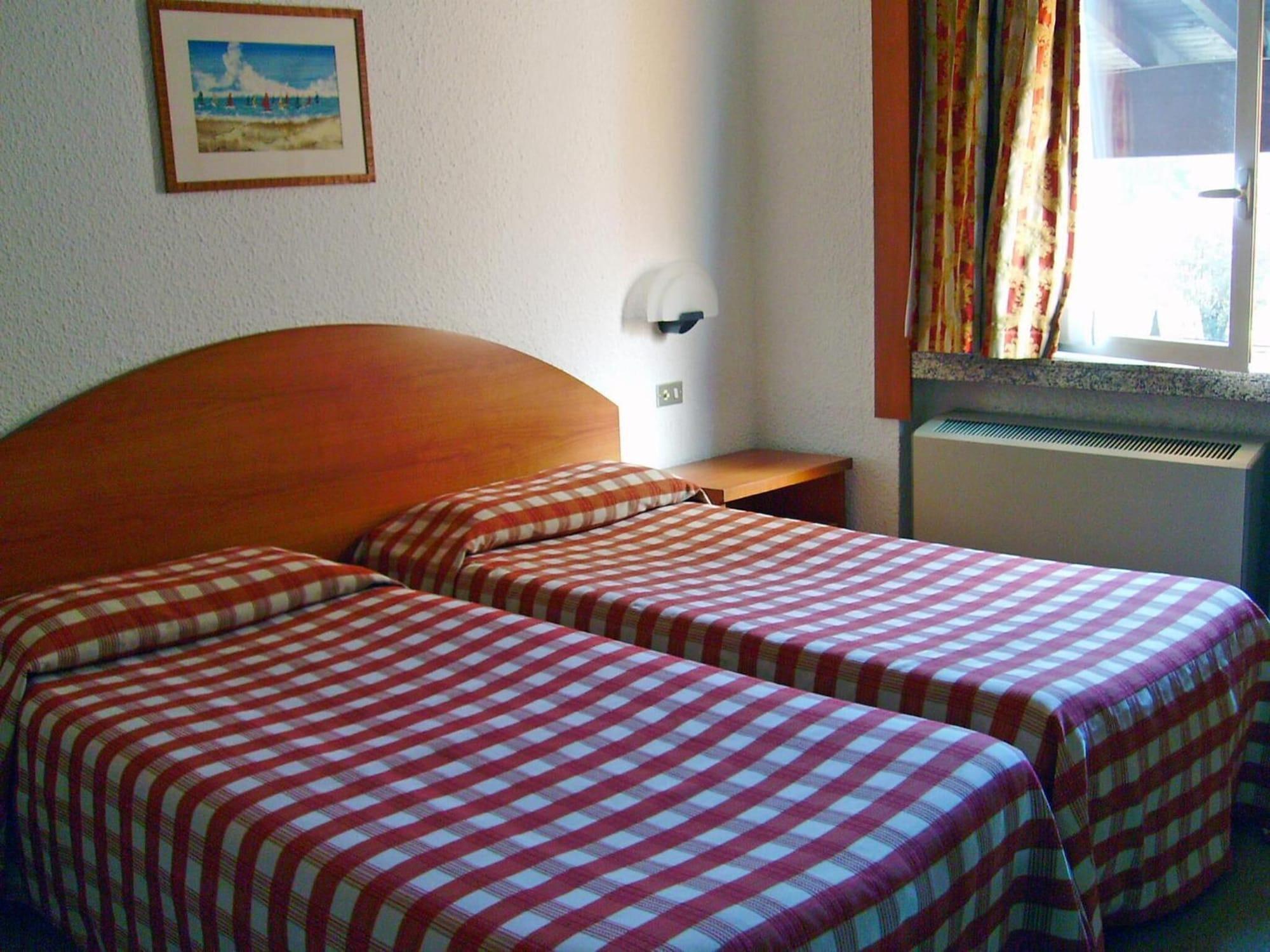 Golf Hotel Lainate Eksteriør bilde