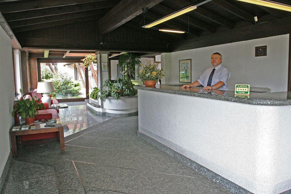 Golf Hotel Lainate Eksteriør bilde